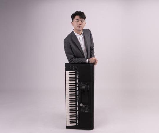 eric-banner-mobile